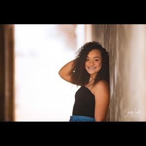 Meet your Posher, Sierra